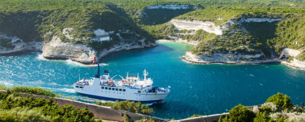 bateau vers la Corse